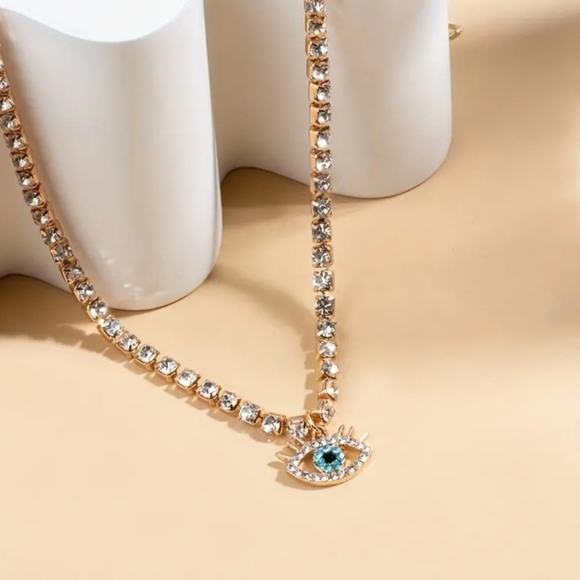 Jewelry - 18k Gold Plated Vintage Evils Eye Rhinestones Necklace